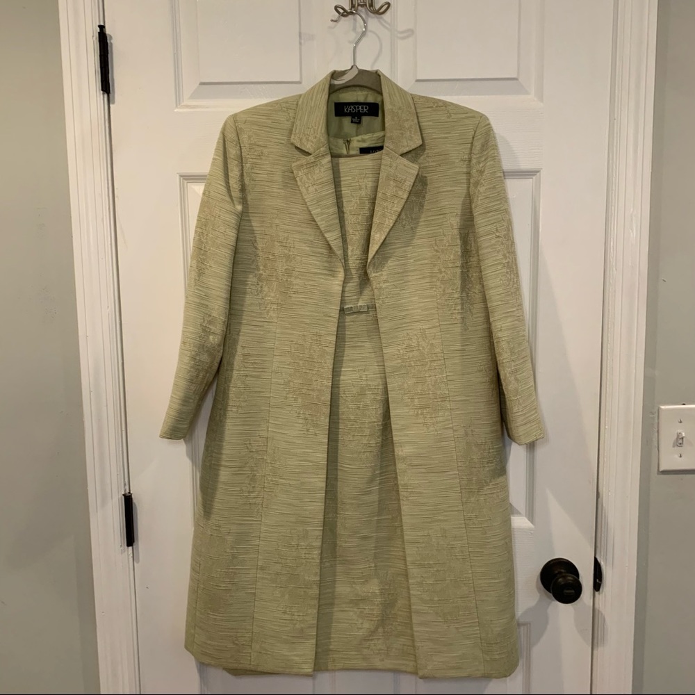 Vintage Kasper jacket/sheath dress coordinating set size 6